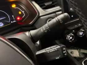 Renault Captur (2022) thumbnail 8