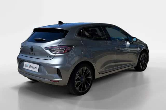 Renault Clio (2025) thumbnail 2