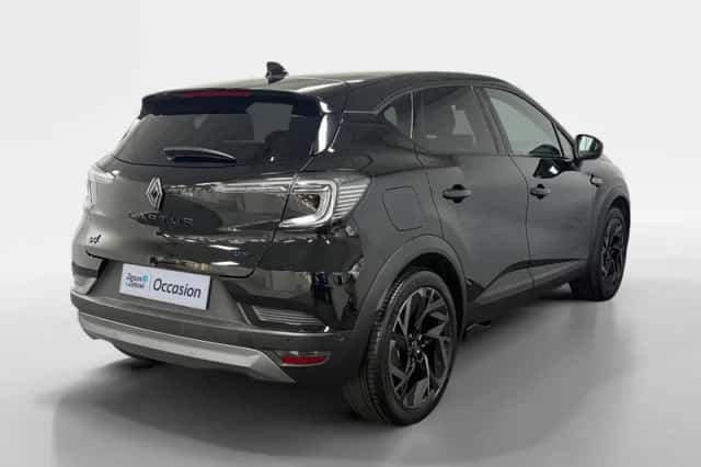 Renault Captur (2024) thumbnail 2