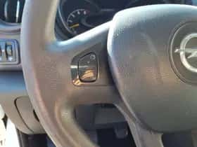Opel Vivaro (2014) thumbnail 15