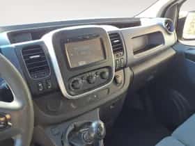 Opel Vivaro (2014) thumbnail 22