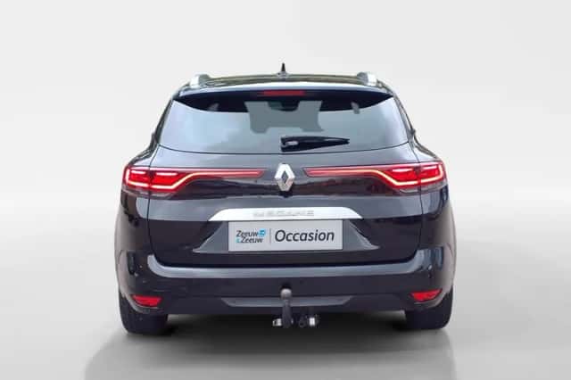 Renault Mégane (2023) thumbnail 6