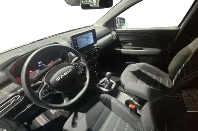 Dacia Sandero (2025) thumbnail 12