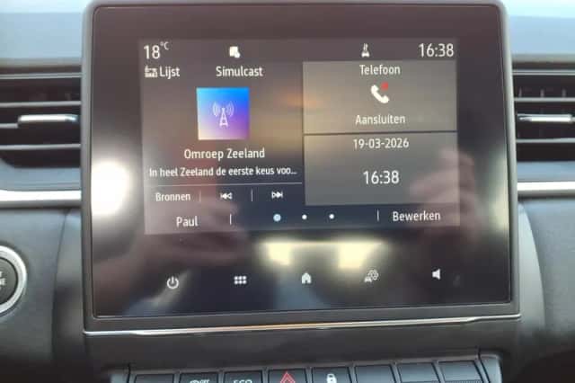 Renault Captur (2021) thumbnail 19