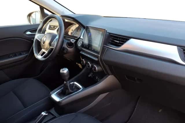 Renault Captur (2021) thumbnail 23