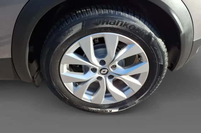 Renault Captur (2021) thumbnail 8