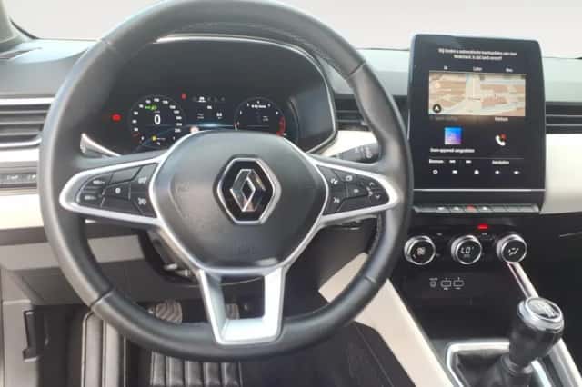 Renault Clio (2023) thumbnail 15