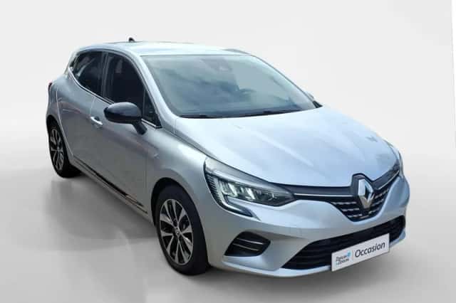 Renault Clio (2023) thumbnail 3