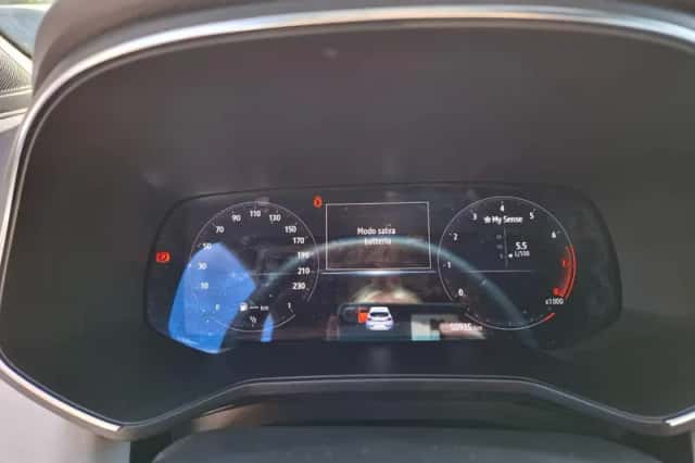 Renault Clio (2023) thumbnail 23