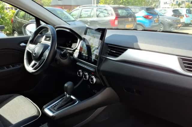 Renault Captur (2024) thumbnail 17