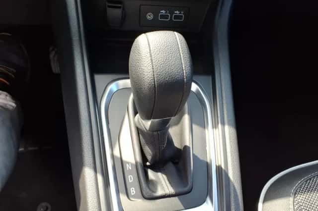 Renault Captur (2024) thumbnail 24