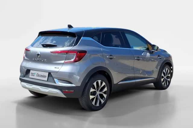Renault Captur (2024) thumbnail 5
