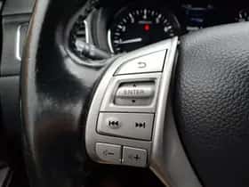 Nissan Pulsar (2016) thumbnail 18