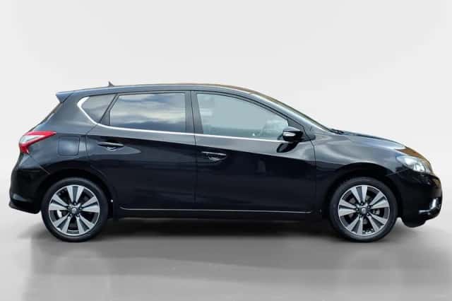 Nissan Pulsar (2016) thumbnail 4