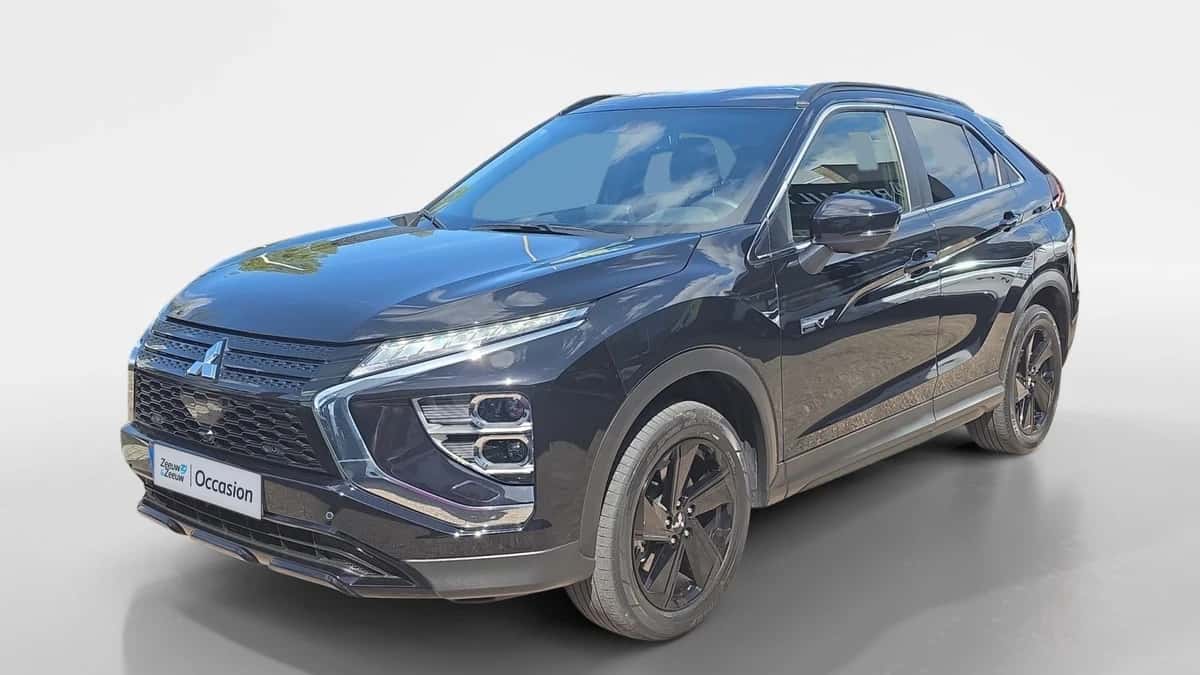 Mitsubishi Eclipse Cross (2024) — foto 1