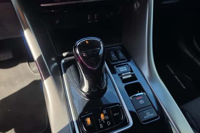Mitsubishi Eclipse Cross (2024) thumbnail 21