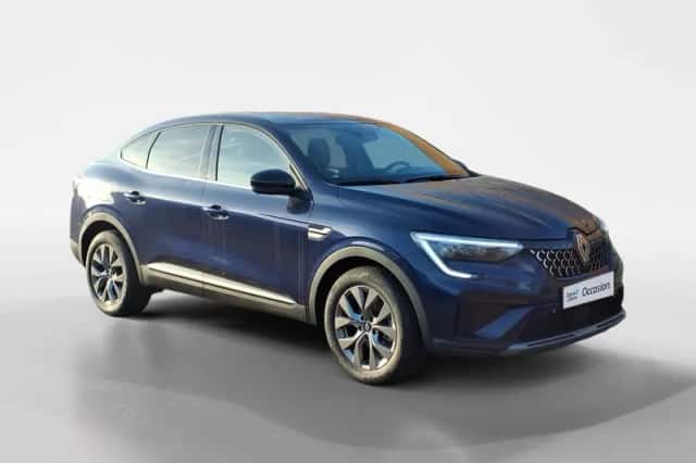 Renault Arkana (2025) thumbnail 3