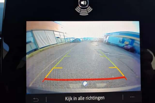 Renault Arkana (2025) thumbnail 24