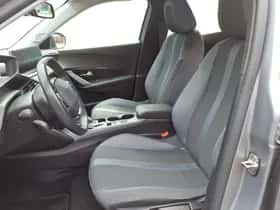 Peugeot e-2008 (2020) thumbnail 11