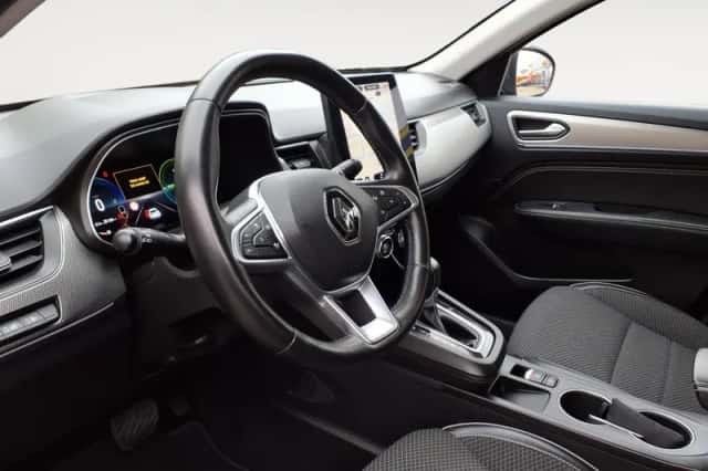 Renault Arkana (2022) thumbnail 13