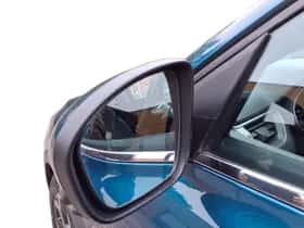 Renault Arkana (2022) thumbnail 9