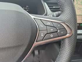 Renault Captur (2025) thumbnail 17