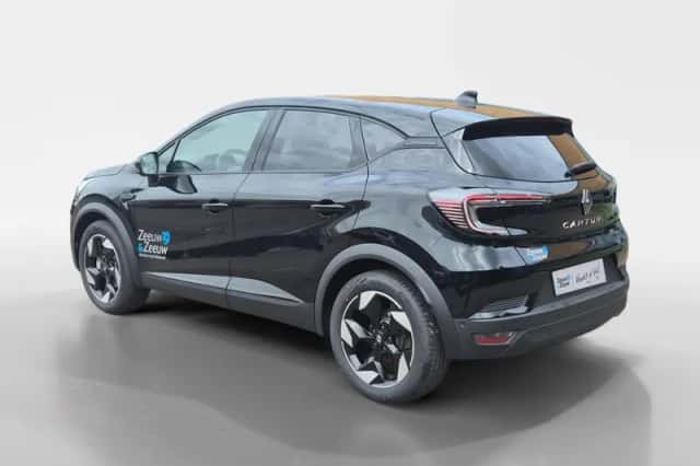 Renault Captur (2025) thumbnail 3