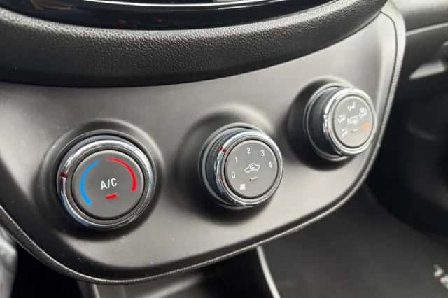 Opel Karl (2018) thumbnail 13
