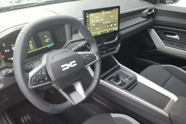 Dacia Bigster (2025) thumbnail 14