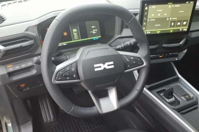 Dacia Bigster (2025) thumbnail 15