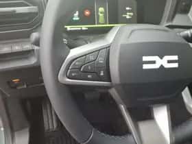 Dacia Bigster (2025) thumbnail 16