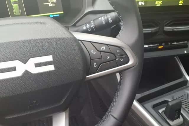 Dacia Bigster (2025) thumbnail 17