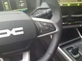 Dacia Bigster (2025) thumbnail 17