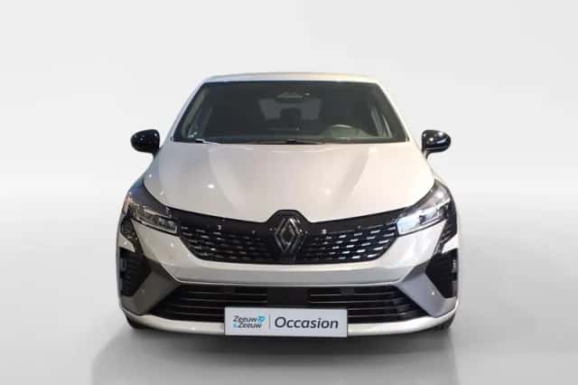 Renault Clio (2025) thumbnail 2