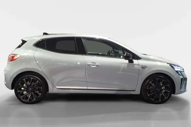 Renault Clio (2025) thumbnail 4