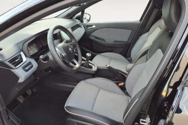 Renault Clio (2024) thumbnail 13