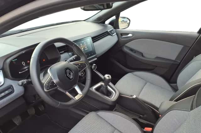 Renault Clio (2024) thumbnail 14