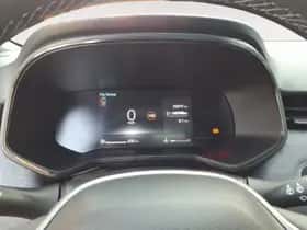 Renault Clio (2024) thumbnail 18