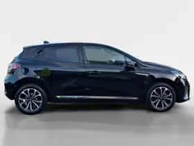 Renault Clio (2024) thumbnail 4