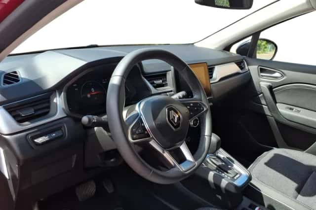 Renault Captur (2023) thumbnail 14