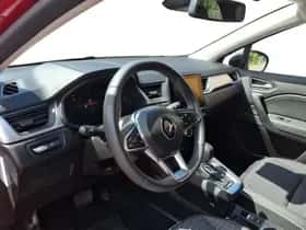 Renault Captur (2023) thumbnail 14