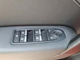 Renault Captur (2023) thumbnail 15