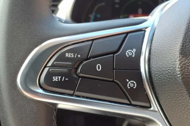 Renault Captur (2023) thumbnail 21