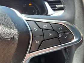 Renault Captur (2023) thumbnail 22