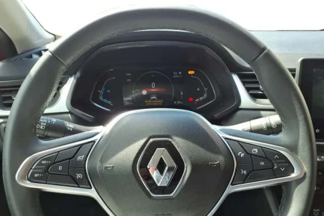 Renault Captur (2023) thumbnail 27