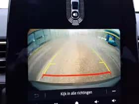 Renault Arkana (2023) thumbnail 27