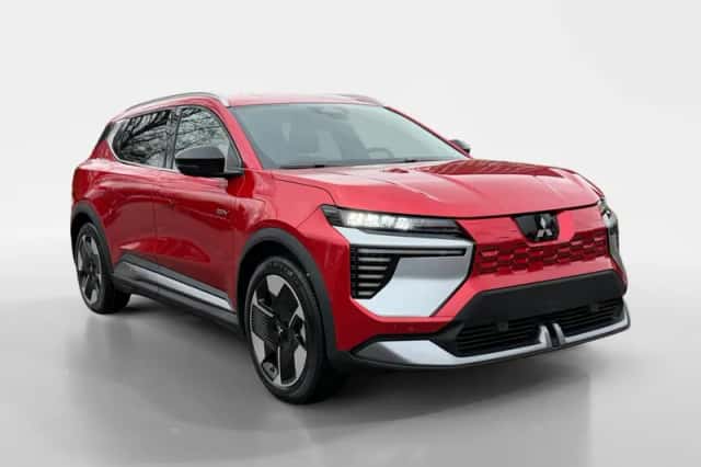Mitsubishi Eclipse Cross (2026) thumbnail 3