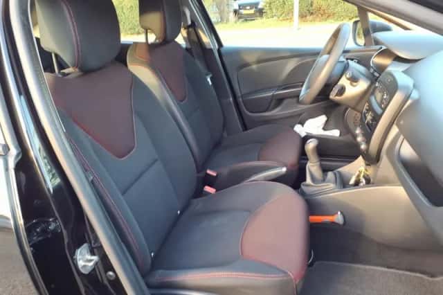 Renault Clio (2014) thumbnail 16