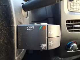 Renault Clio (2014) thumbnail 23