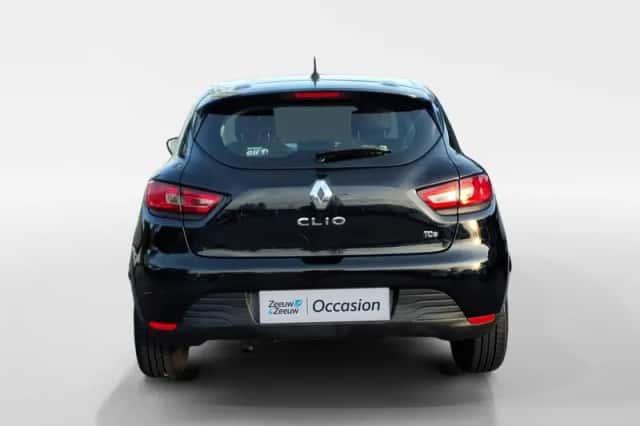 Renault Clio (2014) thumbnail 6